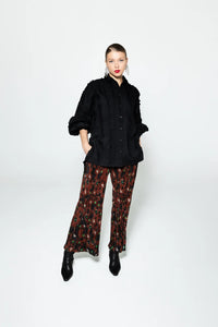 FLORA Ruffled shirt/ no 2 in black