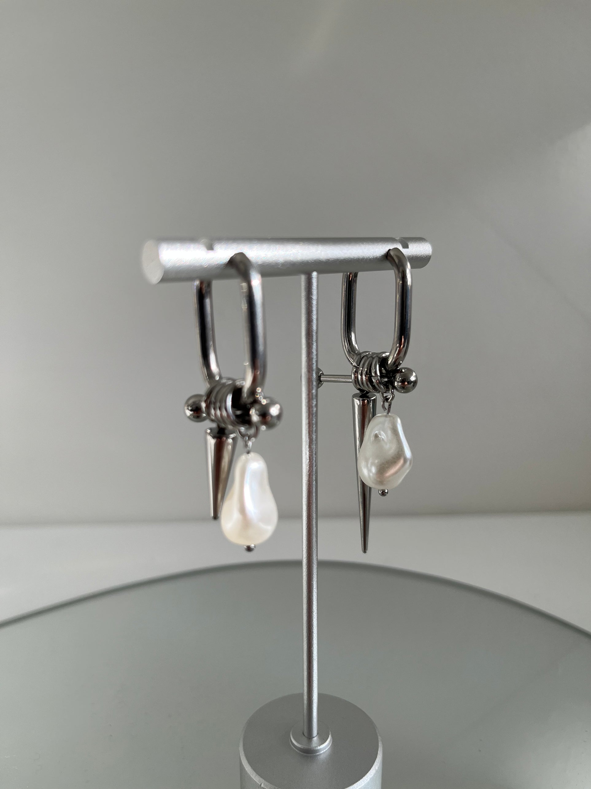 Spiky Pearl Hoops