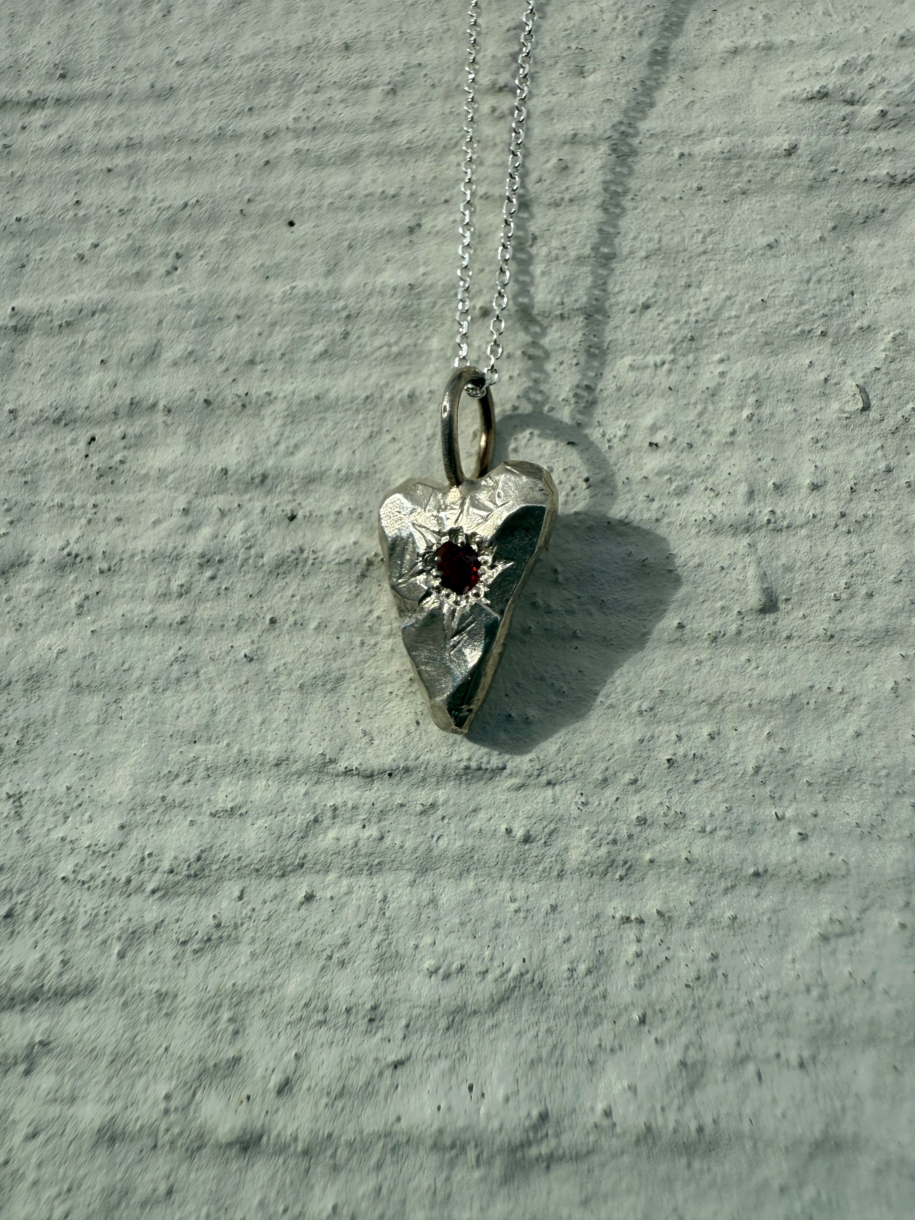 Rauður - Náttúrulrgur garnet