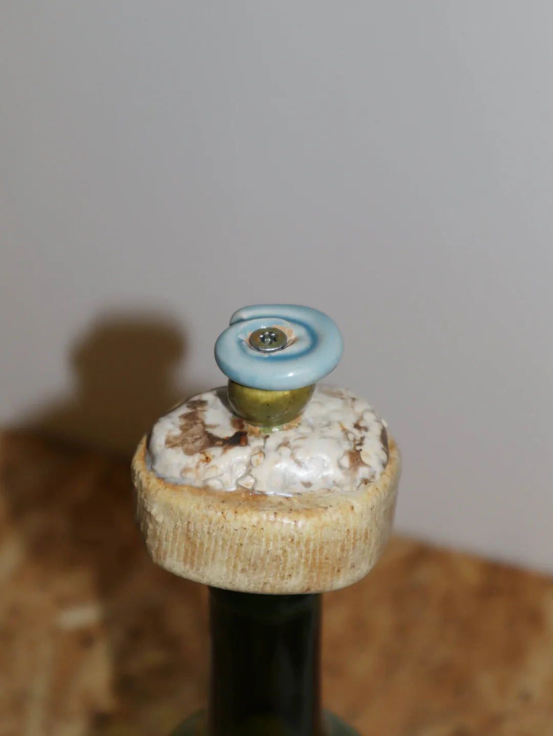 Hors d'oeuvres - Bottle stopper no. 2 - Open series