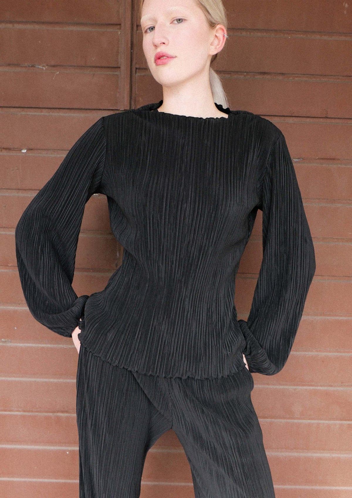KLEA pleated trousers