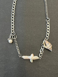 East Wave Shell and Pearls Necklace