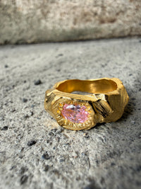 EYJA ring - gold with zirkon gems