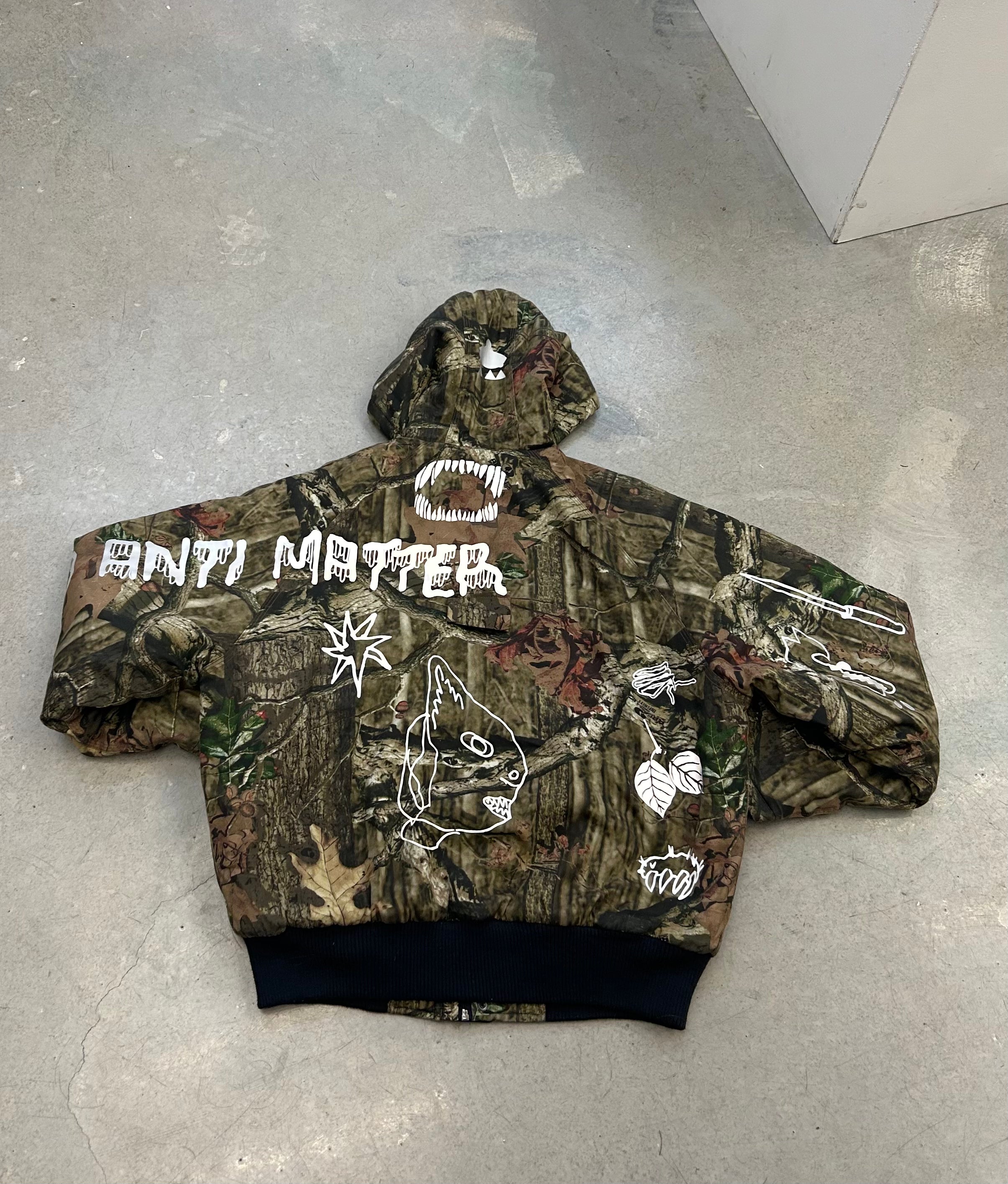 ANTI HUNT bomber nr.5
