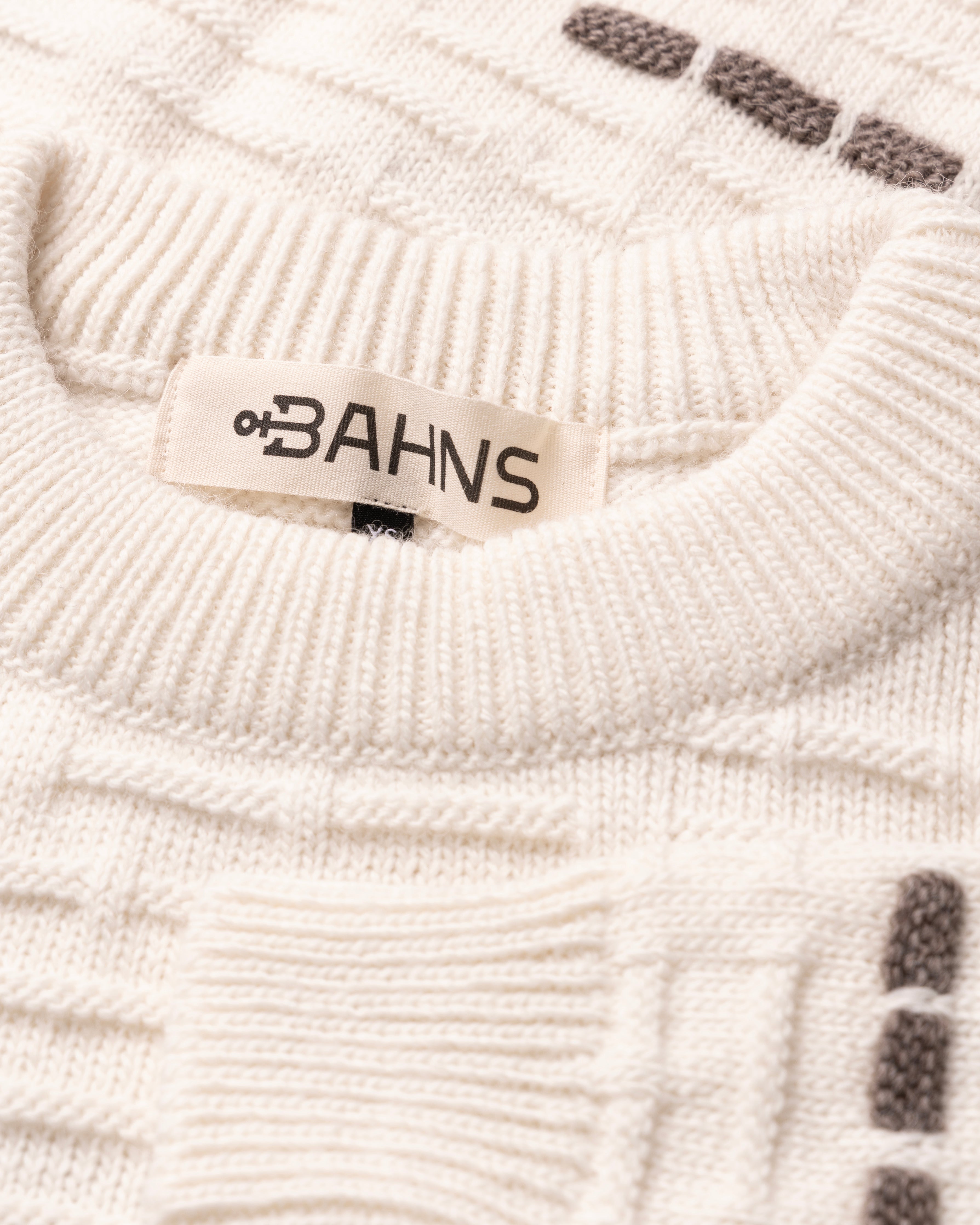 XS / Cream