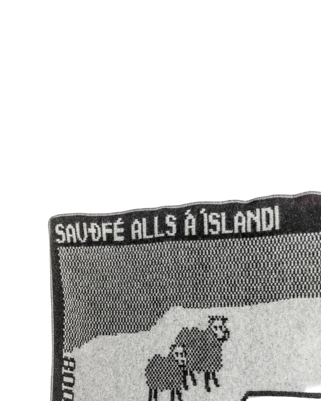 Ferðamenn vs. Sauðfé Teppi