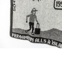 Ferðamenn vs. Sauðfé Teppi