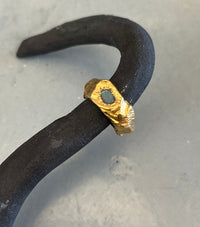 EYJA Hringur - Gull með zircon stein.